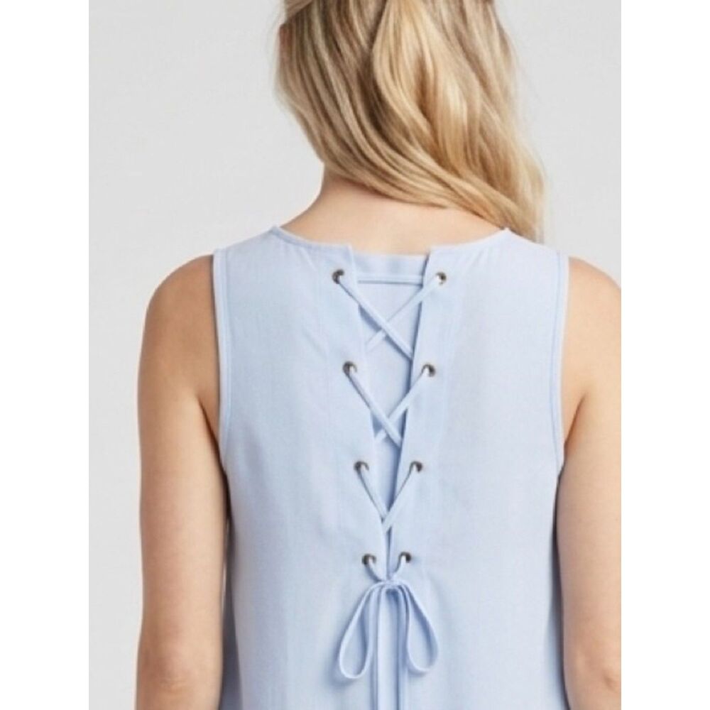 entro Light Blue Scoop Neck Sleeveless Tank w Lace Up Back sz LG